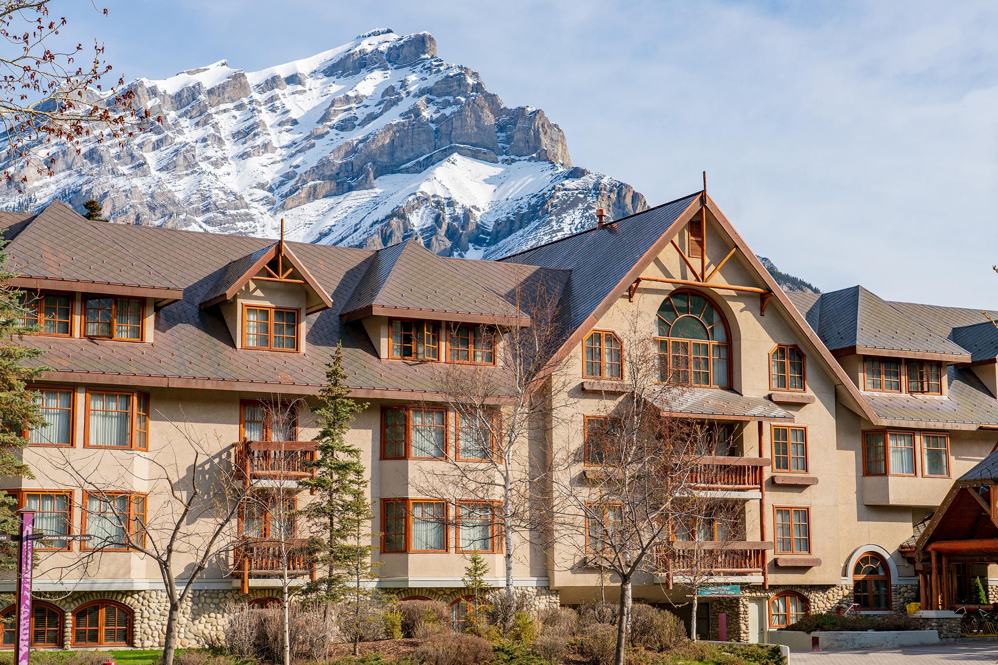 Banff Caribou Lodge And Spa Exterior foto