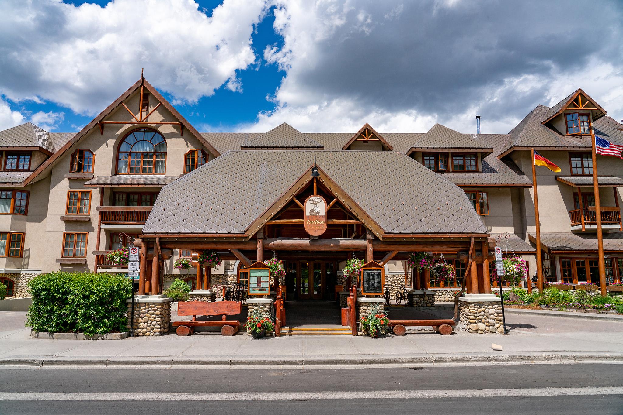 Banff Caribou Lodge And Spa Exterior foto