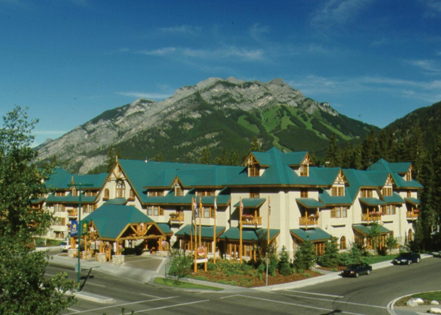 Banff Caribou Lodge And Spa Exterior foto